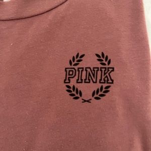 Victoria secret pink long sleeve crop top. Perfect teenage top.